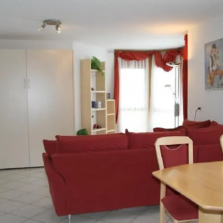Chateau 21 Apartment